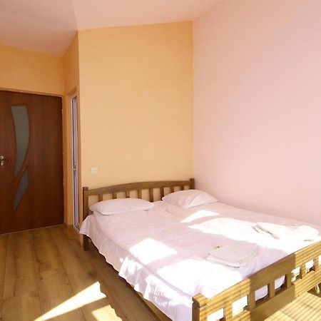 Commune Hotel Garni 外观 照片