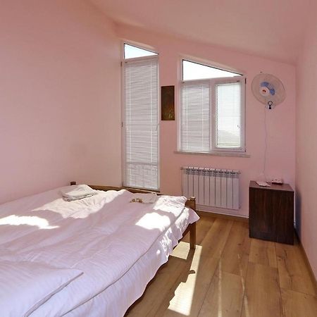 Commune Hotel Garni 外观 照片
