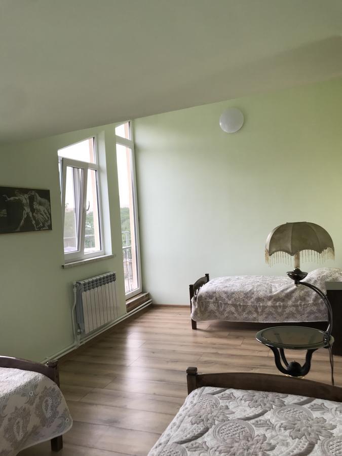 Commune Hotel Garni 外观 照片